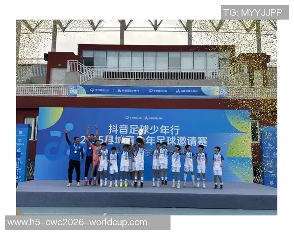 激情四溢北京中学足球比赛掀起青春热潮赛场上演梦想与拼搏的精彩对决